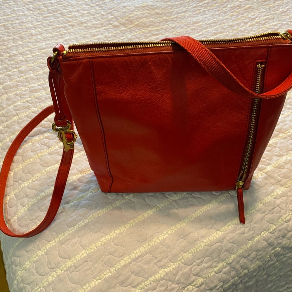 Red Leather Fossil Crossbody Bag EUC